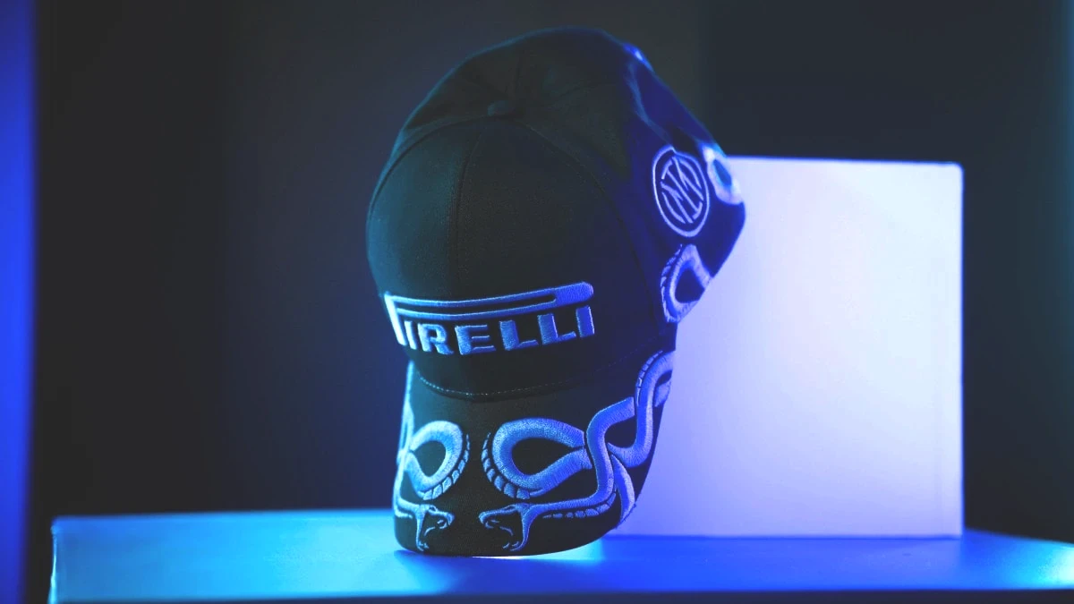 1756469999-pirelli-cap-edizione-speciale-inter-01.jpg