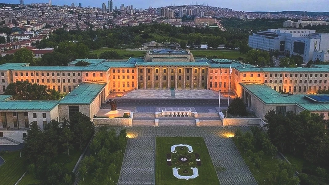 ankara-kulislerinde-ortalik-karisti-baskin-secim-icin-tarih-verildi.jpeg