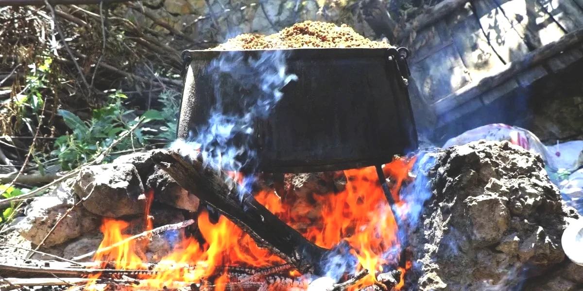 dut-pekmezi-kaynatmak.jpg