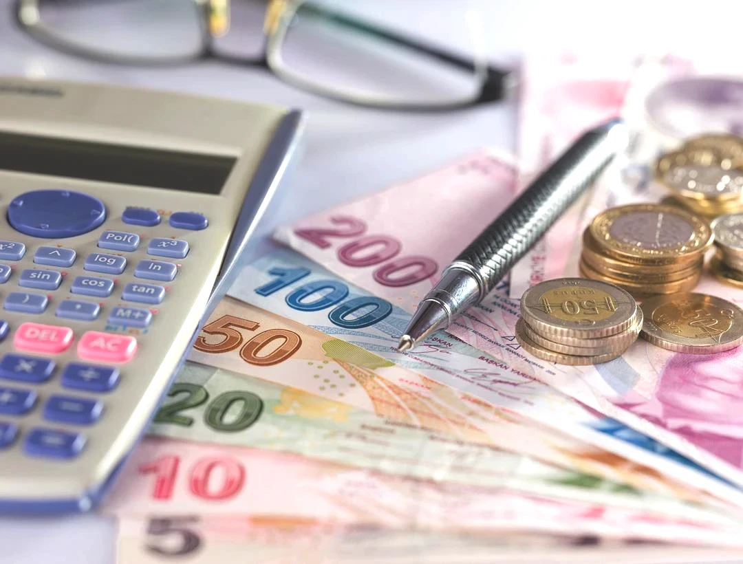38 bin TL kira alıp 5890 TL kira ödüyormuş. Mert Başaran paylaştı, 2 sorunun birine evet, birine hayır yanıtı 1
